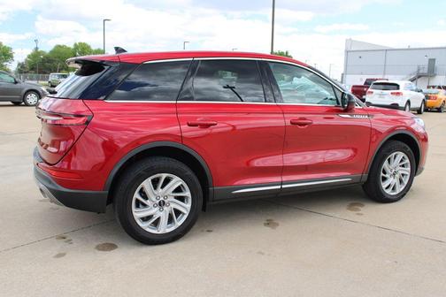 Red Carpet Metallic Tinted Clearcoat 2023 Lincoln Corsair Standard