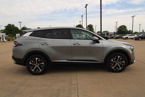 Steel Gray 2024 Kia Sportage EX