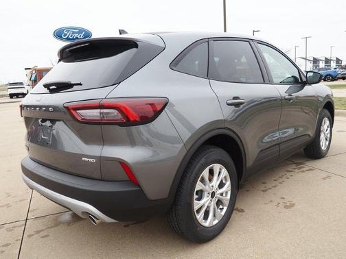 Carbonized Gray Metallic 2026 Ford Escape Active