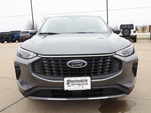 Carbonized Gray Metallic 2026 Ford Escape Active