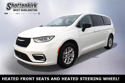 2024 Chrysler Pacifica Touring-L