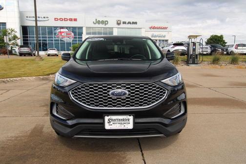 Black Metallic 2024 Ford Edge SEL