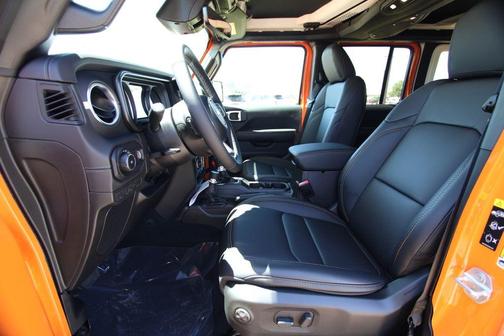 JOOSE 2026 Jeep Wrangler Sahara