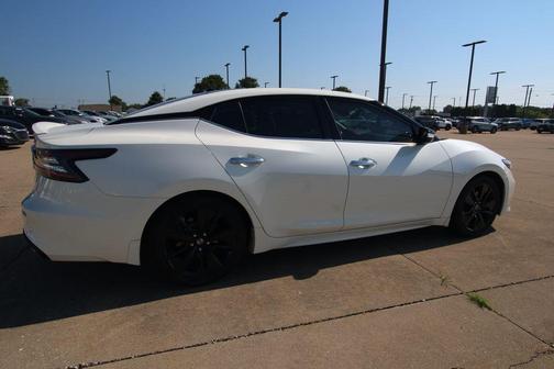 White 2019 Nissan Maxima 3.5 SL