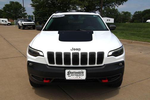 Bright White Clearcoat 2021 Jeep Cherokee Trailhawk