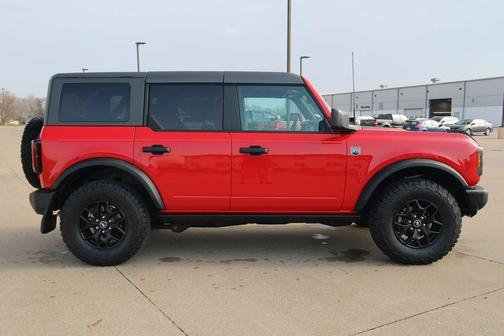 Race Red 2023 Ford Bronco Big Bend