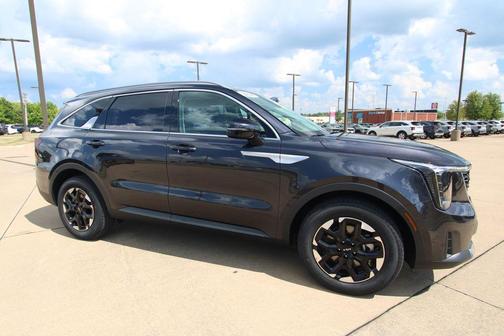 Metal 2026 Kia Sorento S