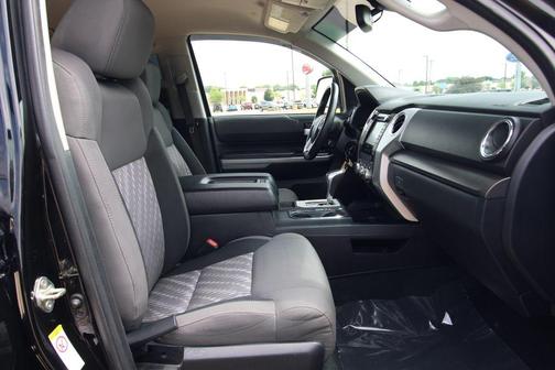 Midnight Black Metallic 2019 Toyota Tundra SR5