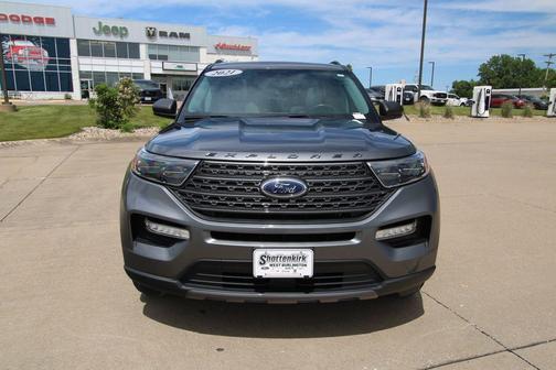 Carbonized Gray Metallic 2021 Ford Explorer XLT