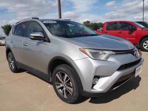 2016 Toyota RAV4 XLE
