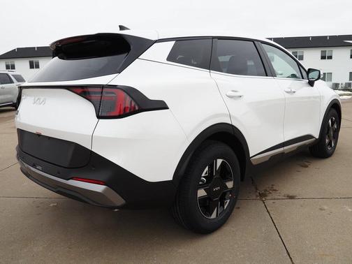 2026 Kia Sportage LX