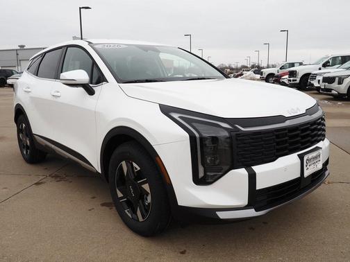 2026 Kia Sportage LX