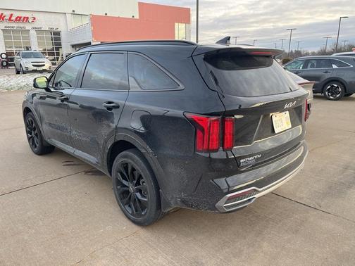 2023 Kia Sorento SX
