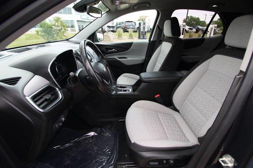 Gray 2022 Chevrolet Equinox 2LT