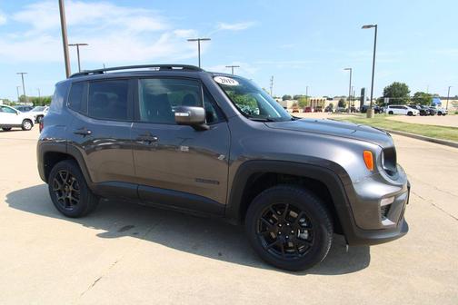 Granite Crystal Clearcoat Metallic 2019 Jeep Renegade Latitude
