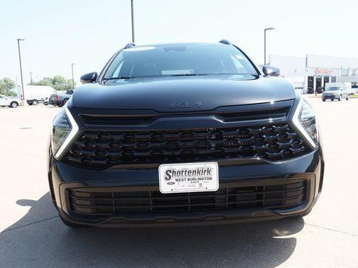 2025 Kia Sportage Plug-In Hybrid X-Line