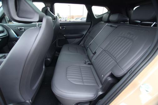 Terrain 2027 Kia Seltos X-Line