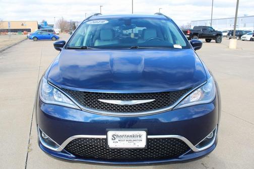 2018 Chrysler Pacifica Touring-L