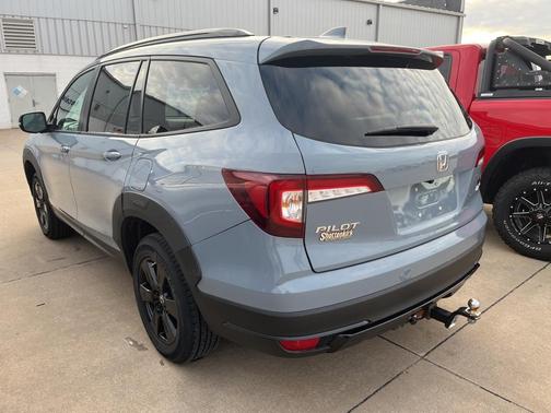 2022 Honda Pilot TrailSport