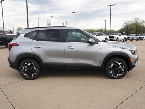 2025 Kia Seltos EX