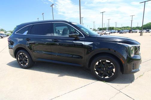 Ebony Black 2024 Kia Sorento S