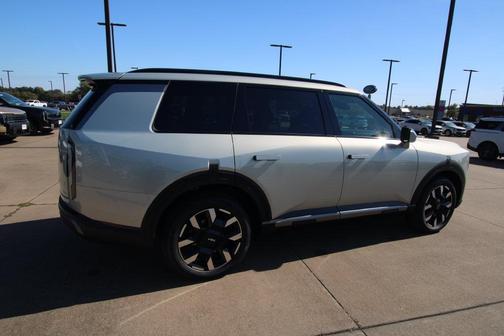 Ivory Silver 2027 Kia Telluride S