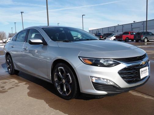 2022 Chevrolet Malibu LT