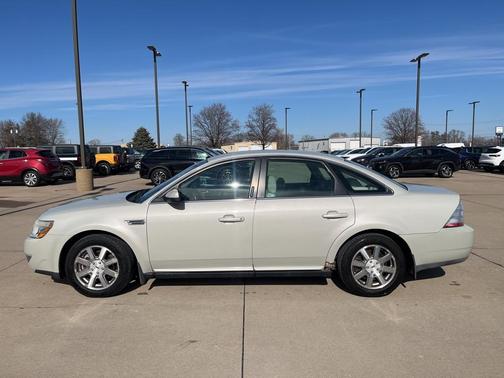 2008 Ford Taurus SEL