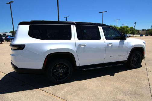 Bright White Clearcoat 2026 Jeep Grand Wagoneer L