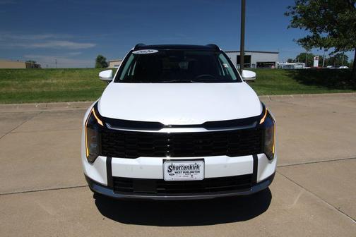 Snow White Pearl 2026 Kia Sportage Hybrid EX