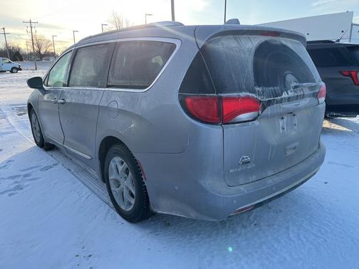 2019 Chrysler Pacifica Touring-L Plus