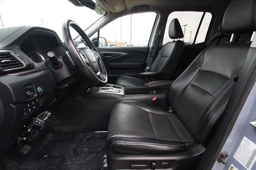 Obsidian Blue Pearl 2023 Honda Ridgeline RTL-E