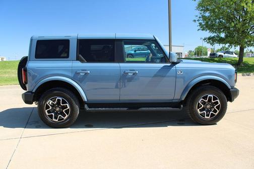 Azure Gray Metallic 2025 Ford Bronco Outer Banks