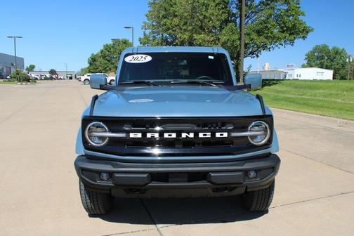 Azure Gray Metallic 2025 Ford Bronco Outer Banks