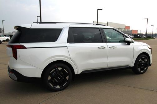 Snow White Pearl 2026 Kia Carnival EX