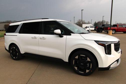 Snow White Pearl 2026 Kia Carnival EX