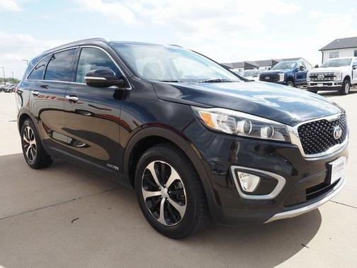 2016 Kia Sorento EX
