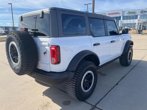 2024 Ford Bronco Black Diamond