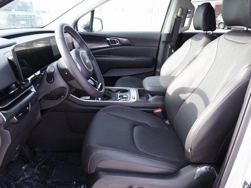 Ivory Silver 2026 Kia Carnival SX