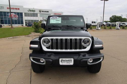 Black Clearcoat 2026 Jeep Gladiator Sport