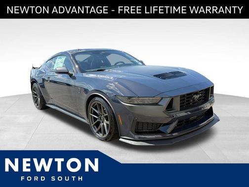 2025 Ford Mustang Dark Horse