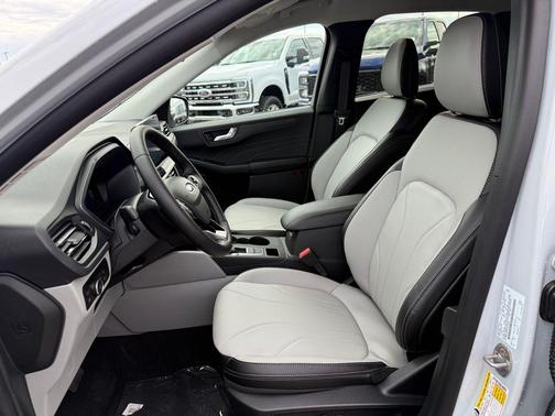 2026 Ford Escape Base