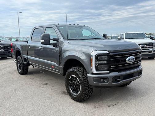 2026 Ford F-250 Platinum