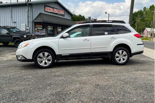 2011 Subaru Outback 3.6 R Limited