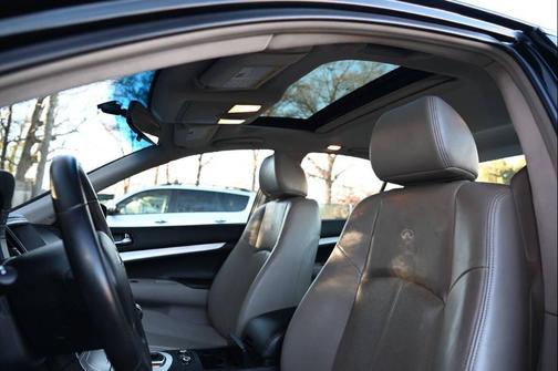 2009 INFINITI G37x Base