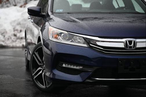 2017 Honda Accord Sport SE