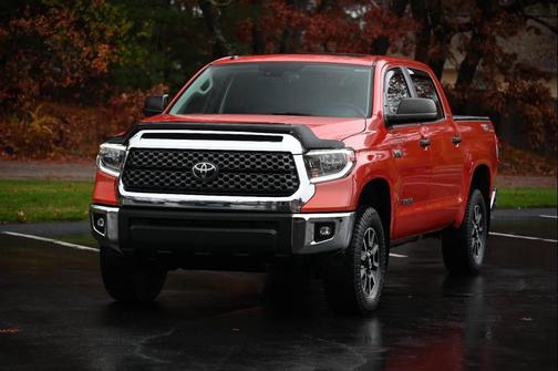 2018 Toyota Tundra SR5