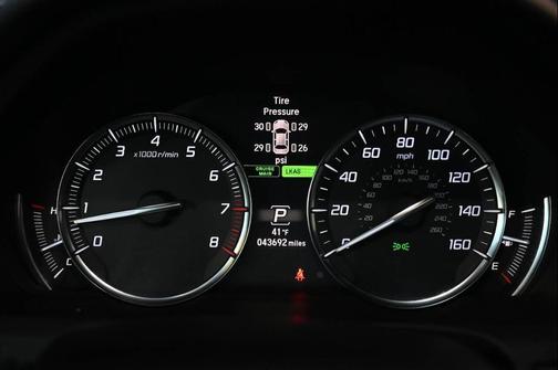 2017 Acura TLX w/Technology Package