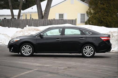 2013 Toyota Avalon XLE Premium