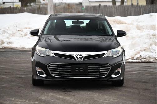 2013 Toyota Avalon XLE Premium